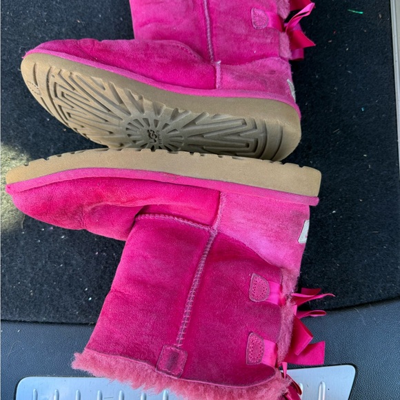 UGG Fuchsia Suede Boots with Ribbon Accents size 2 - Picture 2 of 7